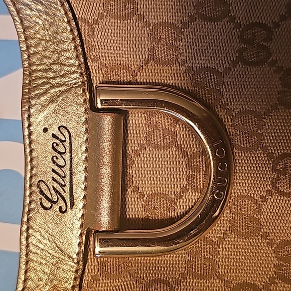 Gucci Abbey Monogram Handbag - Picture 3 of 14